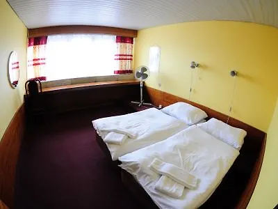 Hotel Kyjev 2*
