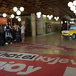Kyjev 2* Bratislava